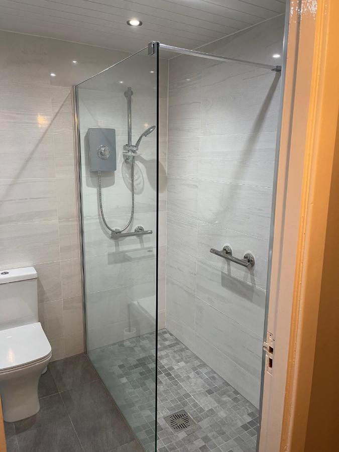 2 Bed Contemporary Apartment Glasgow Free Parking Netflix Sleeps 4 Eksteriør bilde