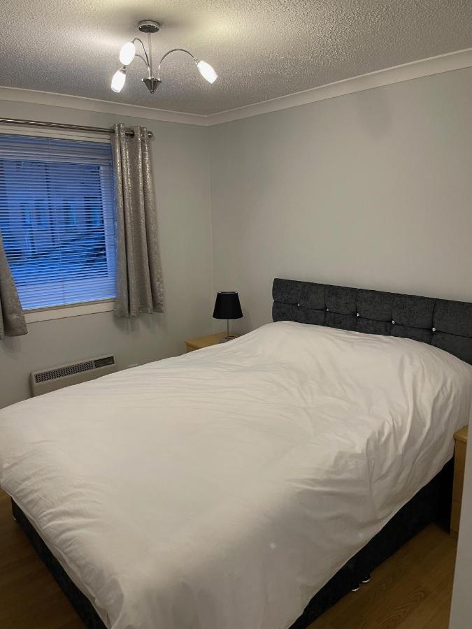 2 Bed Contemporary Apartment Glasgow Free Parking Netflix Sleeps 4 Eksteriør bilde