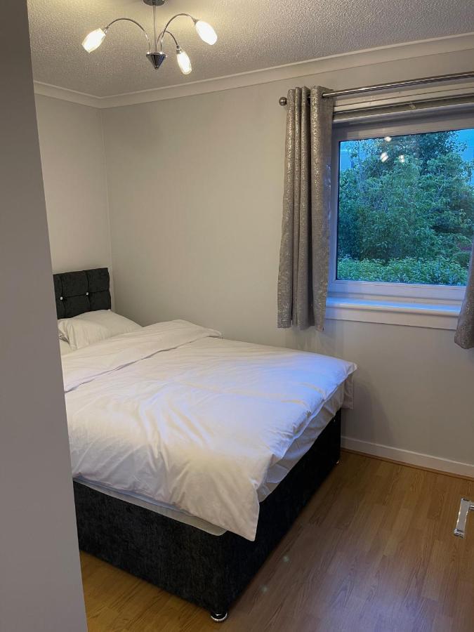 2 Bed Contemporary Apartment Glasgow Free Parking Netflix Sleeps 4 Eksteriør bilde